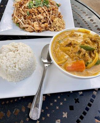 Yellow Curry and Pad Thai