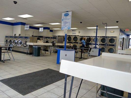 Very clean Laundromat.