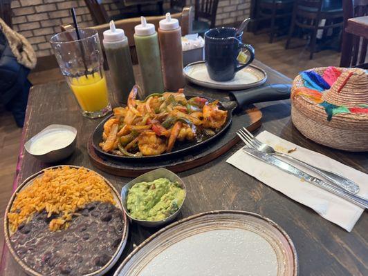 Shrimp Sizzling Fajitas perfectly done