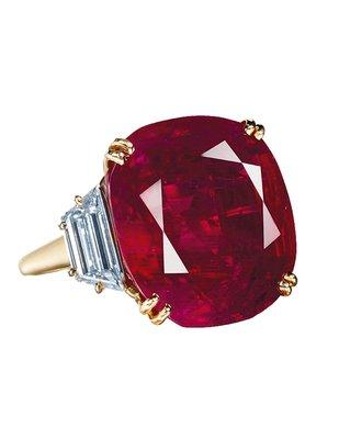 Winstons Crown Jewelers has the largest selection of Fine Rubies