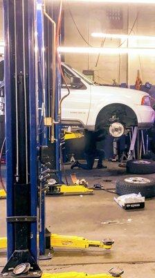 720-984-2189
 www.jandrtires.com
 brakes
 change oil 
 suspension work