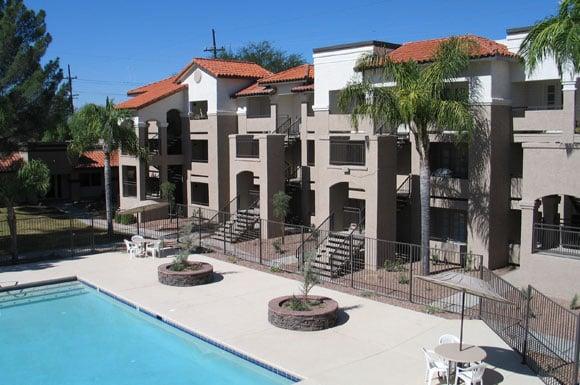 Lantana Apartment Homes