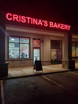 Cristina's Bakery & More