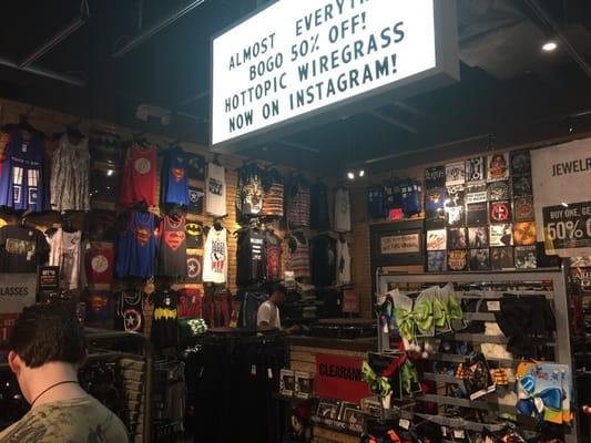 Hot topic interior