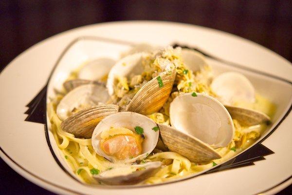 Linguine with Clams - LBV Steak & Pasta - Presque Isle Downs & Casino - Erie, Pennsylvania GAMBLING PROBLEM? CALL 1-800-GAMBLER