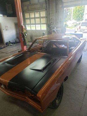 69 Road Runner going home.