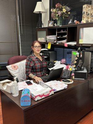 ElvaMarie Vargas General Manager