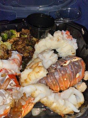 Brussel sprouts upper left.  That dark looking substance it's supposed to be Brussel sprouts.   I'll lobster was tough And an edible.