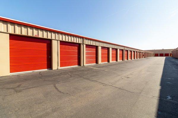 Outdoor Self Storage in Fresno