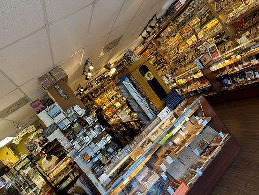 Humidor & Store