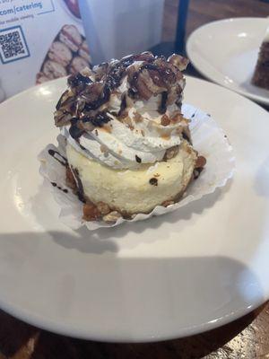 Turtle Cheesecake