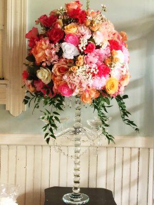 Wedding Center Pieces available in your choice of flowers and colors