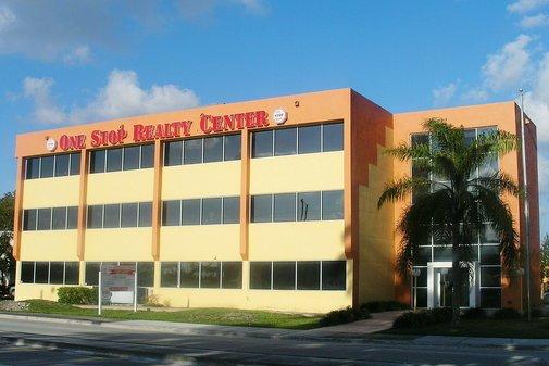 ONE STOP REALTY DORAL CENTER