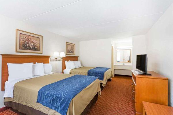 Days Inn By Wyndham Winston Salem North