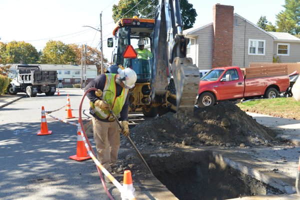 Gas Operations crew performing regular system maintenance.