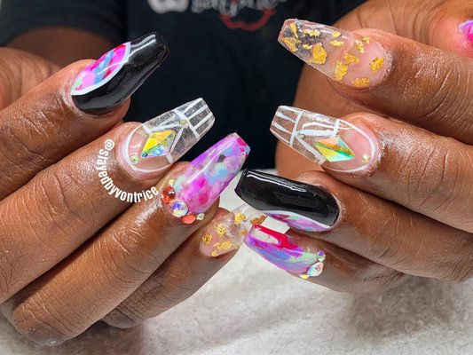 Full set by our certified nail technician Vontrice