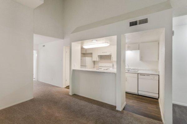 This is a photo of the kitchen of the 1007 square foot 2 bedroom, 2 bathroom apartment at The Biltmore Apartments in Dallas, TX.