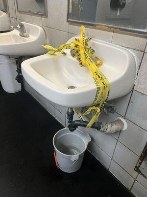 Picture speak for themselves. Sink ready to fall off the wall