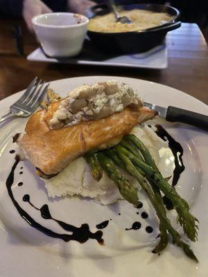 Salmon and asparagus