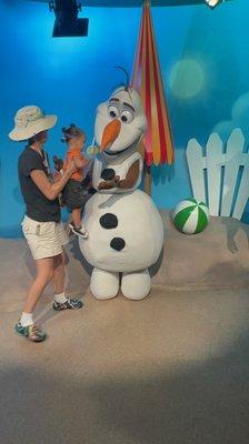 Olaf On Summer Vacation