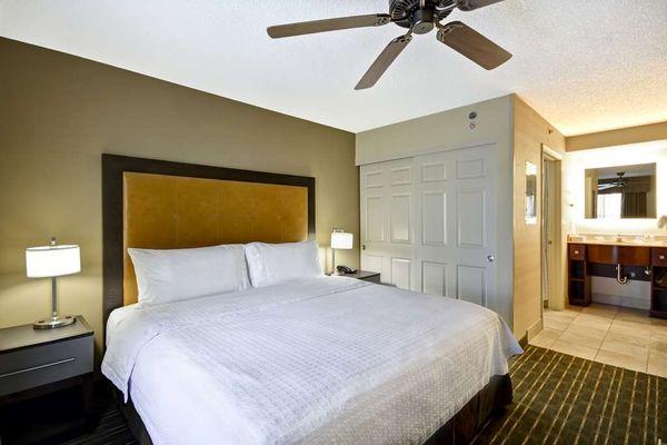 Homewood Suites by Hilton Durham-Chapel Hill / I-40