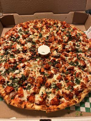 Tandoori chicken pizza