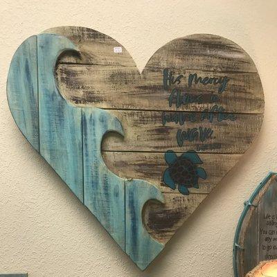 Wooden heart can be customized