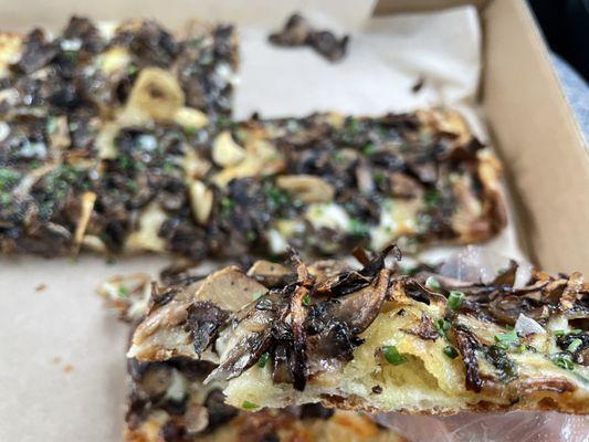 Mushroom Pizza