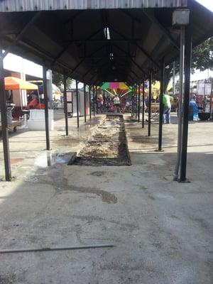 The big pit area. They had lots of pigs roasting at the same time.