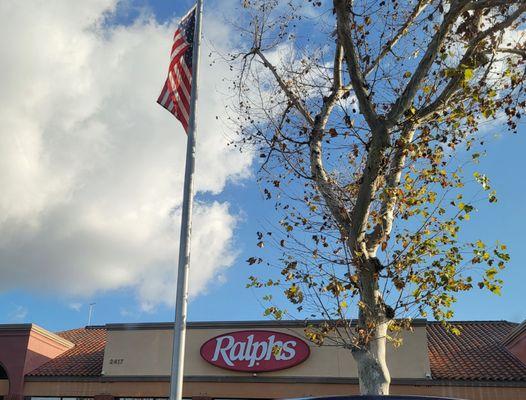 Ralphs Escondido