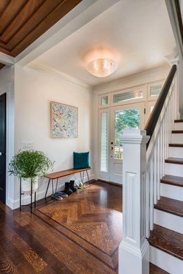 Quarter Sawn Oak Flooring and Craftsman Staircase