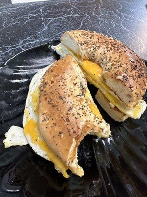 Egg sandwich