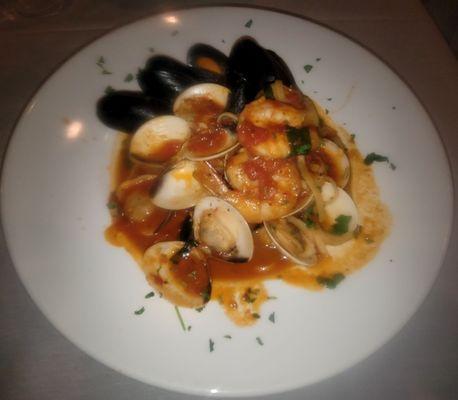 Seafood Linguine