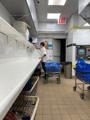 Laundromat Self Service