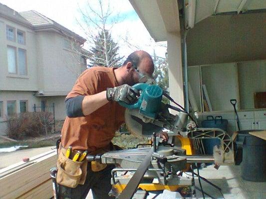 cutting frame expander with a sliding miter saw