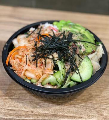 Build-Your-Own Poke Bowl~ It was absolute perfection, I had a foodgasm & I loved the extra crunch to the dried seaweed & bacon bits!