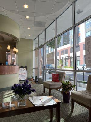 reception, waiting room area