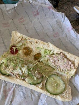 Lame tuna sandwich