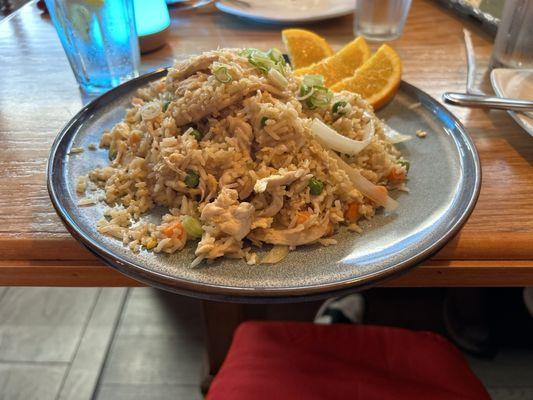 Classic fried rice with chicken