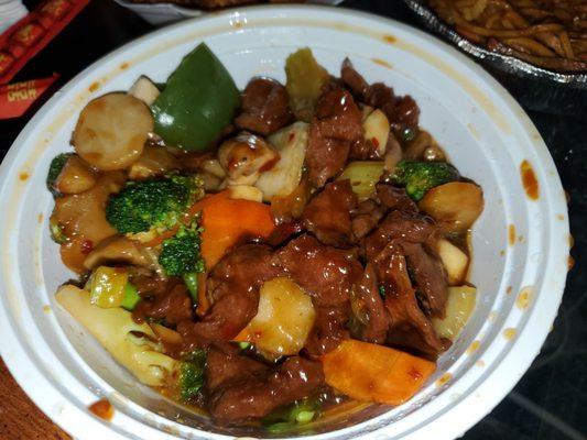 Hunan beef- w/ crispy veggies!