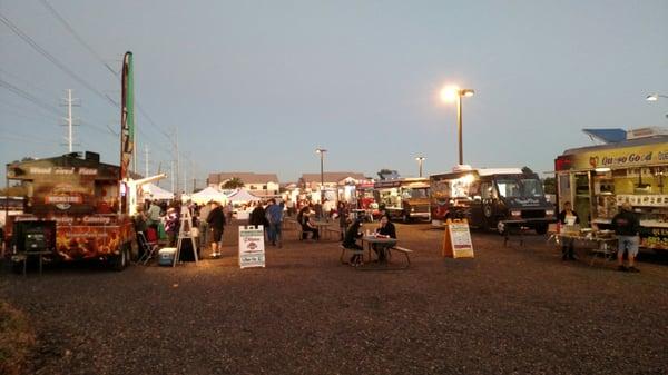 Came to the last night of the food trucks in Gilbert.