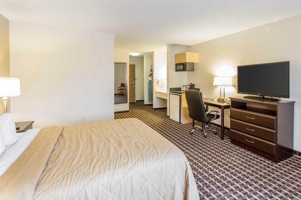 Quality Inn & Suites Lakewood-Denver Southwest