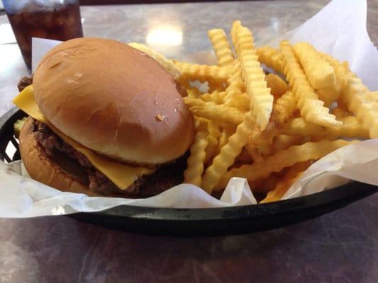 Cheeseburger and fries.