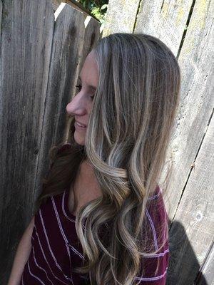 Hair by Taryn /insta@honeycomb_pasorobles