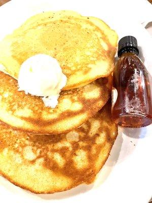 Buttermilk Pancakes with 100% Pure Natural Syrup