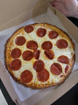 10' Cauliflower pepperoni