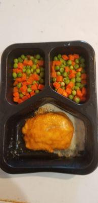 Stuffed breaded Chicken breast & carrots and peas