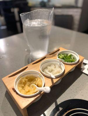 Garnishes: garlic, grated daikon, green onions