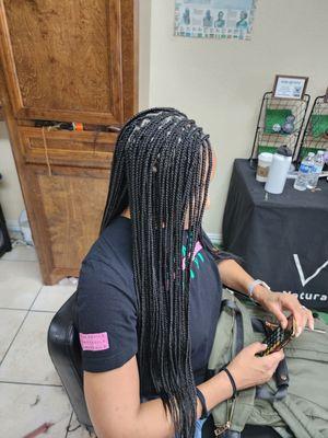 A & M Hairbraiding & Beauty Supply