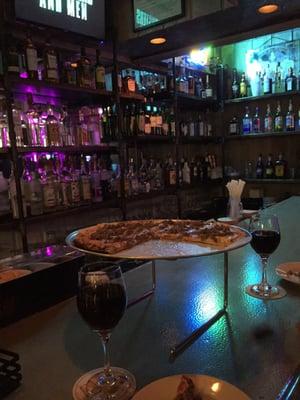 Awesome bartender...Good pizza...Great wings...Nice ambience